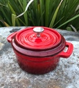 AXN025_Mini-Olla-de-Hierro-Fundido-Esmaltada-Rojo-Velvet-10cm_AXN_02