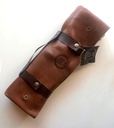 CUC002_Faldon-delantal-y-estuche-de-cuero-_CUC_04