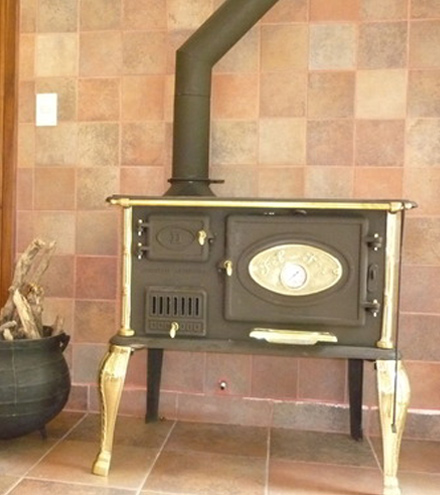 FF036_Cocina-economica-Bronce-Leña_Fil Fer_03