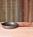 TAN004_Provoletera-Hierro,-mango-de-madera_TANDIL_02