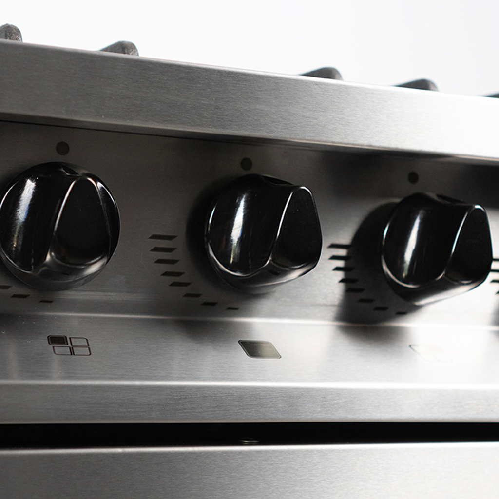 COCINA INDUSTRIAL CON PUERTA DE ACERO 55CM