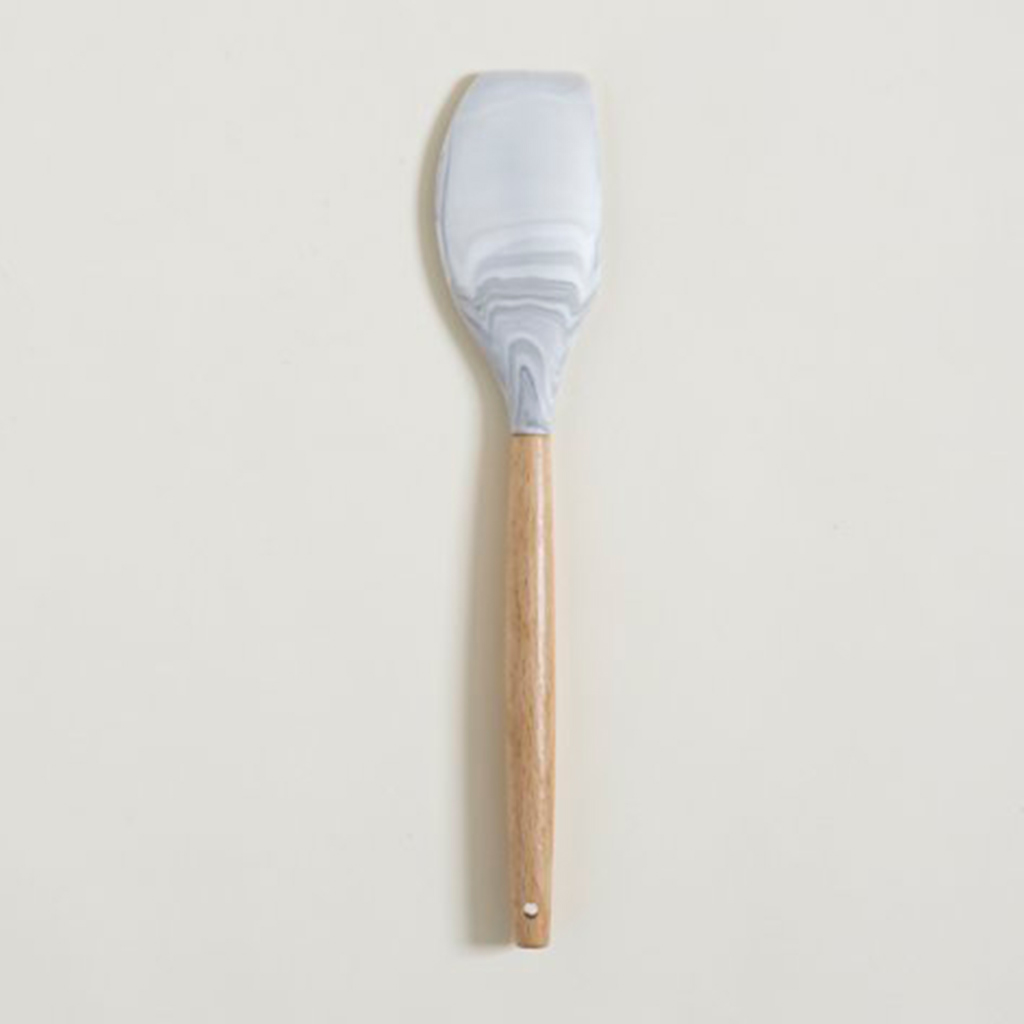 Espátula de silicona símil mármol con mango de madera 31cm
