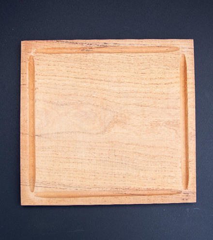 [LAS001] Plato de madera cuadrado